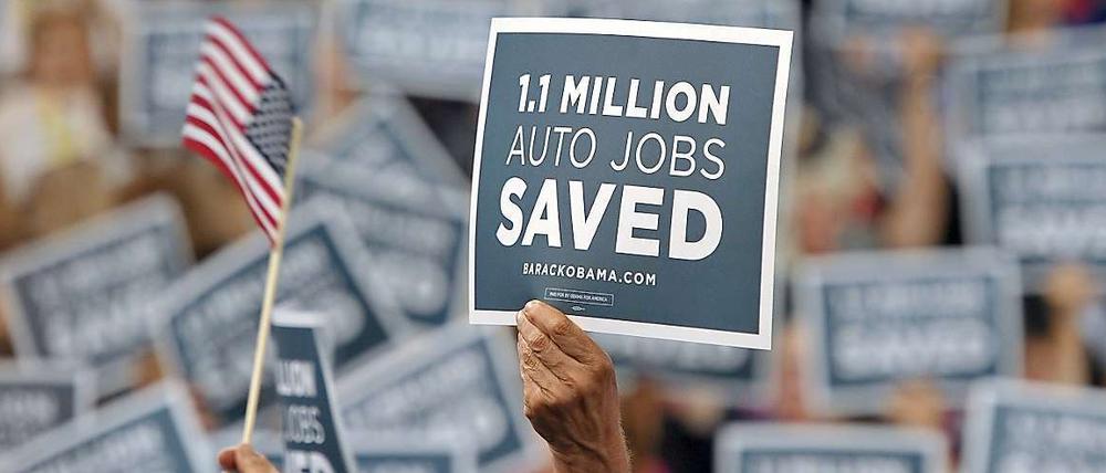 Unterstützer von Barack Obama werben mit der gesunkenen Arbeitslosenzahl.