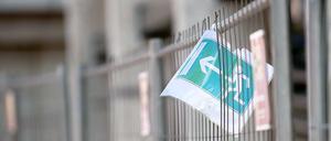 Die FDP sucht einen Ausweg aus der finanziellen Beteiligung des Bundes an den BER-Mehrkosten. Zumindest stellt sie Bedingungen.