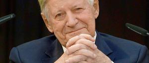 Altkanzler Helmut Schmidt hat nach dem Tod seiner Frau Loki eine neue Freundin.
