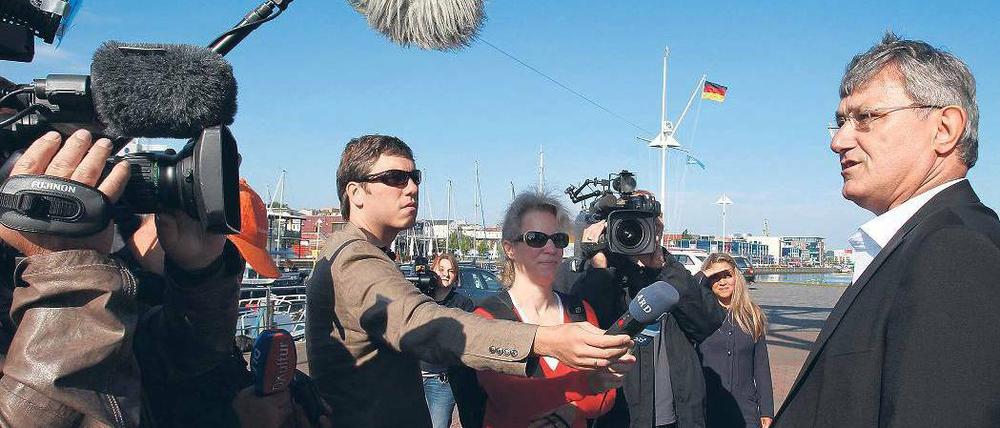 Im fernen Osten. Der Linken-Vorsitzende Bernd Riexinger in Rostock.
