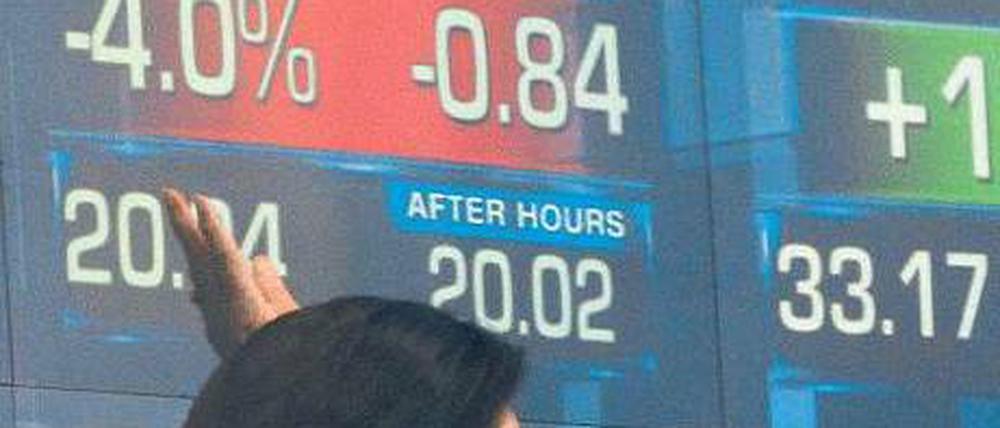 Mehr rot als grün. Wer in Facebook-Aktien investiert hat, muss tapfer sein. Foto: Reuters