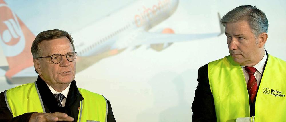 BER-Aufsichtsratschef Klaus Wowereit soll sein Amt abgeben, fordert jetzt auch ein Parteikollege.