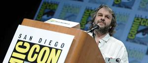 Kult-Regisseur Peter Jackson plant, seine Film-Adaption von "Der kleine Hobbit" in drei Teilen ins Kino zu bringen.