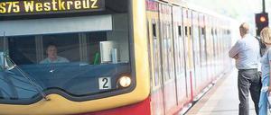 Vorsicht am Gleis. Mit einem Zug dieser Baureihe geschah das Unglück. 