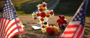Ein Land in Trauer. Nach dem Massaker gedachten Menschen an vielen Orten der Vereinigten Staaten der Opfer.