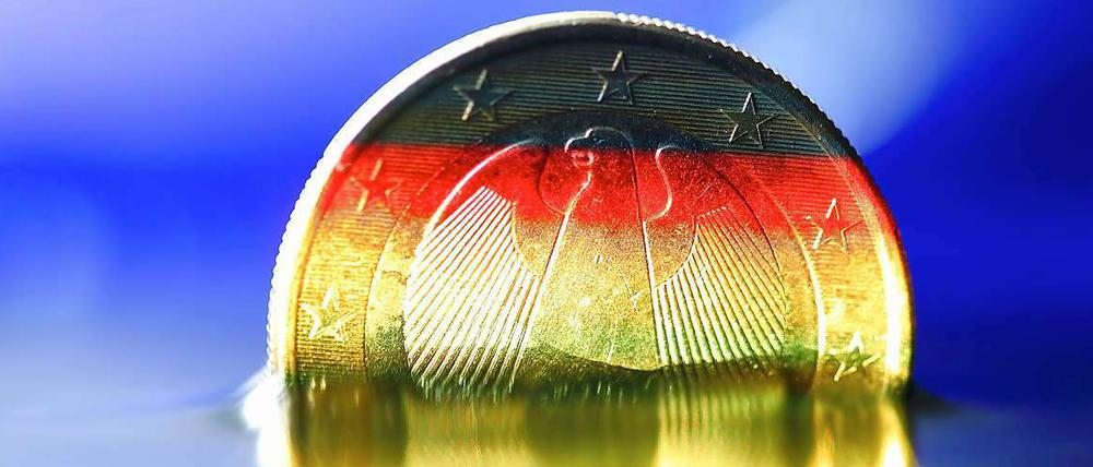 Die Ratingagentur Moody's droht Berlin mit einer Herabstufung seiner Bonität.