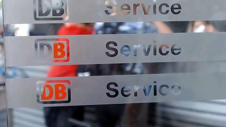 Über das, was die Deutsche Bahn "Service" nennt, hat sich Redakteurin Karin Christmann ziemlich geärgert.
