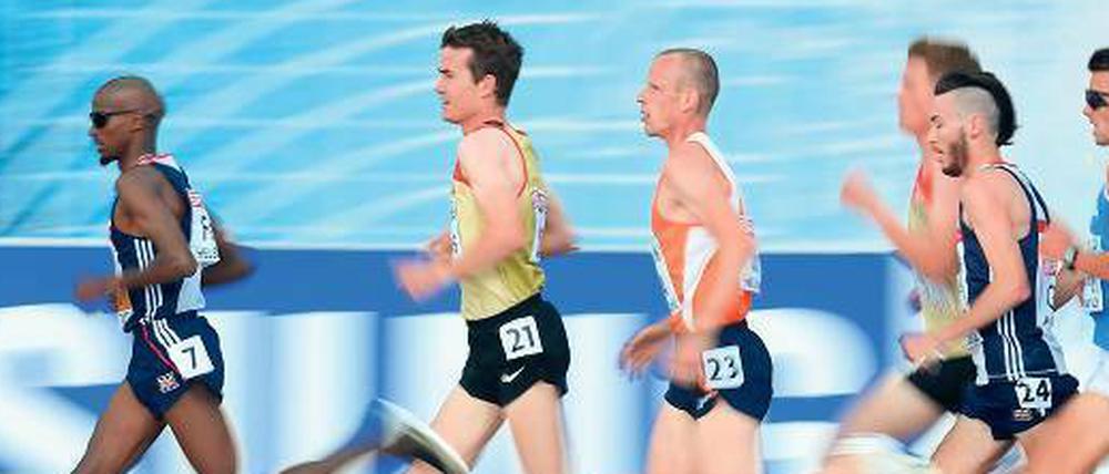 Starker Auftritt. Arne Gabius (2. v. l.) kann mit viel Optimismus zu den Olympischen Spielen nach London reisen. 
