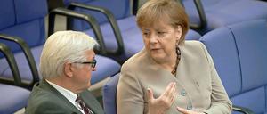 Gespräch unter Ex-Koalitionspartnern im Bundestag.