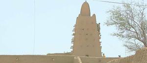 Perle der Wüste. Timbuktu, auch „Stadt der 333 Heiligen“ genannt, wird zum Zentrum der Intoleranz. 