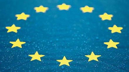 Stresstest für die Euro-Zone. Beim EU-Gipfel in Brüssel gibt es Streit um die Hilfe für Krisenländer wie Spanien und Italien.