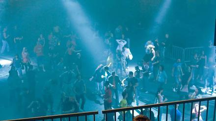 Tanzen im Terminal. Drei Hangars sind für den Berlin Summer Rave am 21. Juli reserviert. 