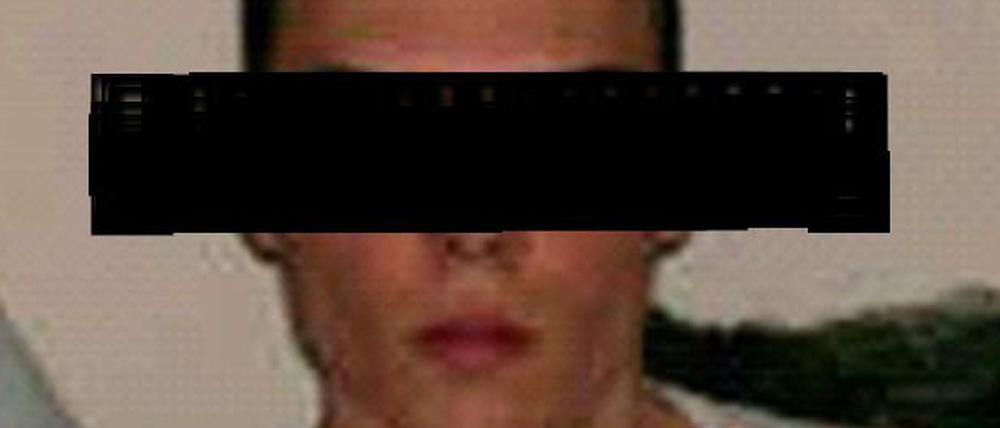 Die Polizei hat einen international gesuchten Verbrecher in Berlin festgenommen. 