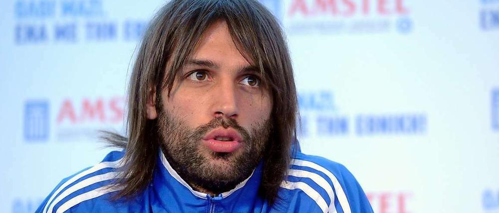 Er liebt den Fußball, kann es nur nicht zeigen: Georgios Samaras, die griechische Antwort auf Räuber Hotzenplotz.