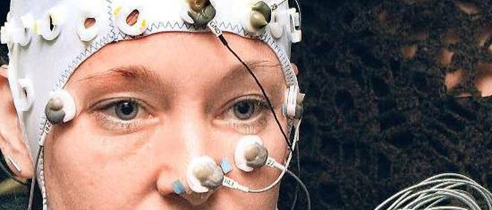 Vermessenes Hirn: Gibt es bei Tests zwischen Gehirnen von Männern und Frauen keine Unterschiede, ist dies oft nicht der Rede wert. Unterschiede werden aufgeblasen.