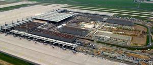 Der neue Flughafen Berlin-Brandenburg von oben.