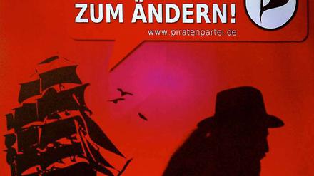 Die Piraten sind nicht die Erlöser unserer Demokratie. Es ist höchste Zeit, dass wir uns mit ihrem fragwürdigen ideologischen Anspruch auseinandersetzen, meint der SPD-Bundestagsabgeordnete Hans-Peter-Bartels