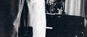 Die Diva aus Schöneberg. Auch als Sängerin feierte Marlene Dietrich Erfolge, so bei ihrer Broadway-Show im Mark Hellinger Theater 1968. Foto: dapd