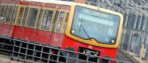 In Schieflage. Die Krise hat die S-Bahn nach Angaben ihres Chefs Peter Buchner bisher rund 300 Millionen Euro gekostet.