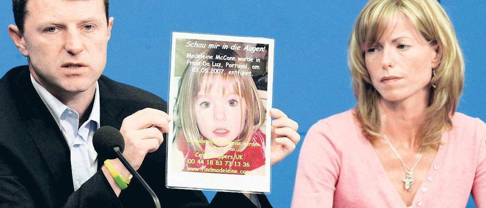 Auf der Suche. Die Eltern McCann wollen auch vier Jahre nach dem Verschwinden des Mädchens weiterforschen.