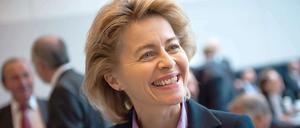Arbeitsministerin Ursula von der Leyen will die FDP beim Mindestlohn ins Boot holen. 