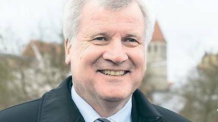 Erwärmt sich seit mehreren Wochen immer mehr für Facebook: Horst Seehofer, bayerischer Ministerpräsident.