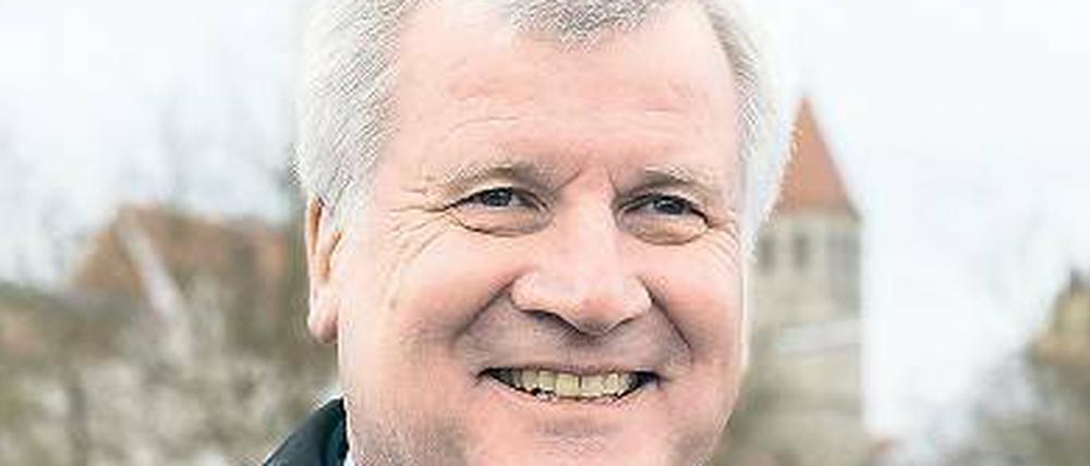 Erwärmt sich seit mehreren Wochen immer mehr für Facebook: Horst Seehofer, bayerischer Ministerpräsident.