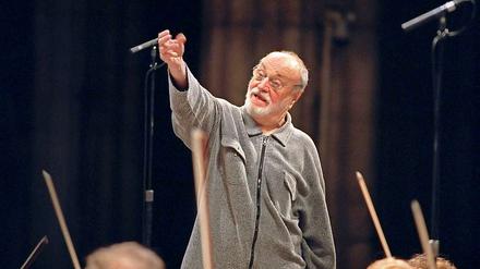 Der deutsche Star-Dirigent Kurt Masur ist am Donnerstagabend bei einem Konzert in Paris gestürzt. 