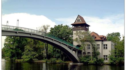 Die Insel der Jugend ist ein Ort der Kultur, jenseits des Mainstreams. Doch bei Konzerten und Open Air Events trägt der Lärm weit übers Wasser - und stört die Anwohner in Alt-Stralau.
