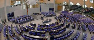 Leere Reihen im Bundestag