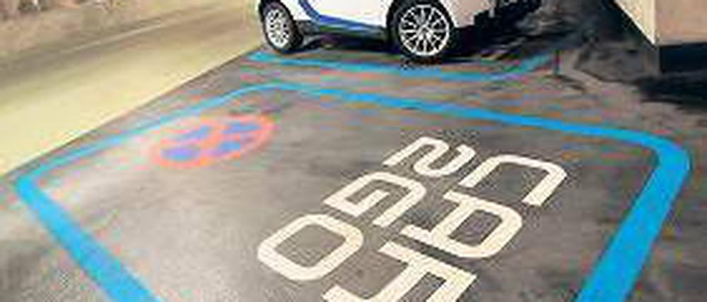 Gemeinsam mobil. Auch Autohersteller wie Daimler entdecken das Carsharing. Foto: dpa