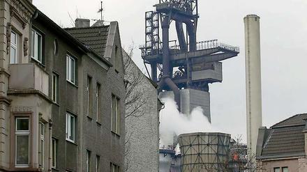 Das Thyssen-Stahlwerks Marxloh in Duisburg