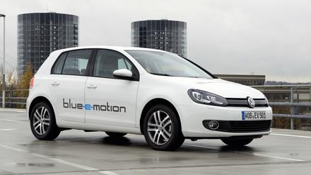 Nur ein Hobby? Bei den deutschen Herstellern wird viel über alternative Antriebe geredet. Verkauft werden aber Autos mit Verbrennungsmotor.