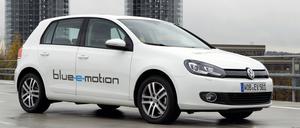 Nur ein Hobby? Bei den deutschen Herstellern wird viel über alternative Antriebe geredet. Verkauft werden aber Autos mit Verbrennungsmotor.