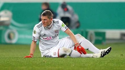 Das rechte Fußgelenk bereitet Bastian Schweinsteiger seit Wochen Sorgen.