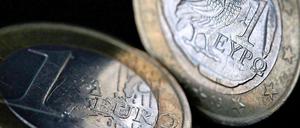 Der Euro soll durch die Rettungsschirme ESM und EFSF stabil gehalten werden.