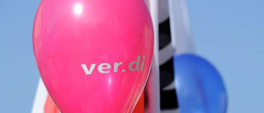 Bunter Protest. In Berlin will Verdi vor dem Haus der Wasserbetriebe demonstrieren.