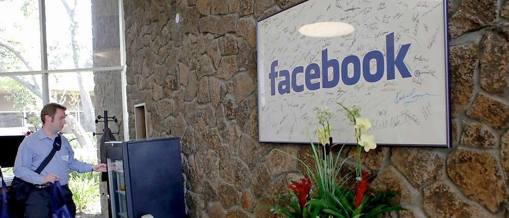 Der millionenschwere Schritt des Facebook-Konzerns an die Börse steht anscheinend kurz bevor. 