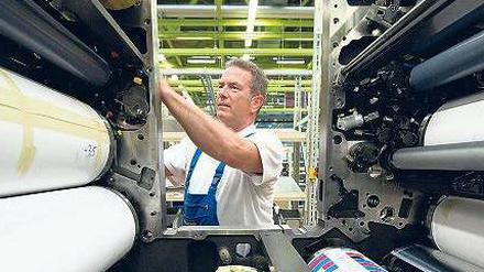 Bau ab, bau ab. 2000 Stellen plant Heidelberger Druck, hier ein Foto aus dem Werk in Wiesloch, zu streichen. Foto: dpa
