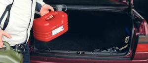 Polen hat die Steuern beim Sprit geändert. Diesel ist nun teurer. Die Hamstertour über die Grenze lohnt sich kaum noch. 