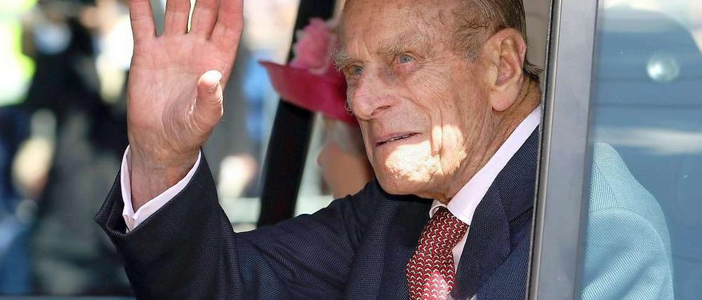 Prinz Philip musste kurz vor Weihnachten mit Herzschmerzen ins Krankenhaus geliefert werden.