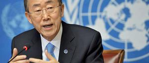 UN-Generalsekretär Ban Ki Moon hat die Gewalttaten als „inakzeptabel“ verurteilt und zu einem umfassenden politischen Wandel in Syrien aufgerufen.