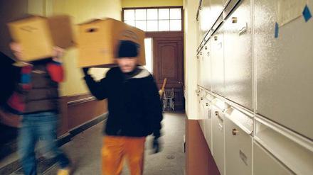 Wer zieht ein, wer zieht aus? In Berlin geht der Austausch der Bevölkerung weiter. 