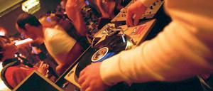 Spielstunde. Silvester geht’s nicht nur an den DJ-Pulten rund.