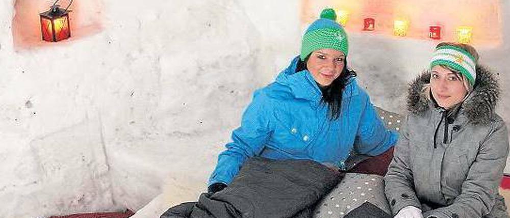 Kostenfalle. Die Verbraucher müssen sich aufs Sparen beim Heizen einstellen, aber so kalt wie im Iglu muss es ja nicht gleich werden.