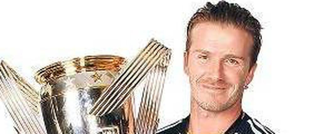 Ein Pokal für 250 Millionen Dollar. David Beckham hat in den USA gut verdient, aber nicht immer gut gespielt. 