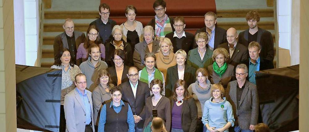 Bitte lächeln! Wenigstens beim Gruppenfoto zeigte sich die Grüne-Fraktion einig. 