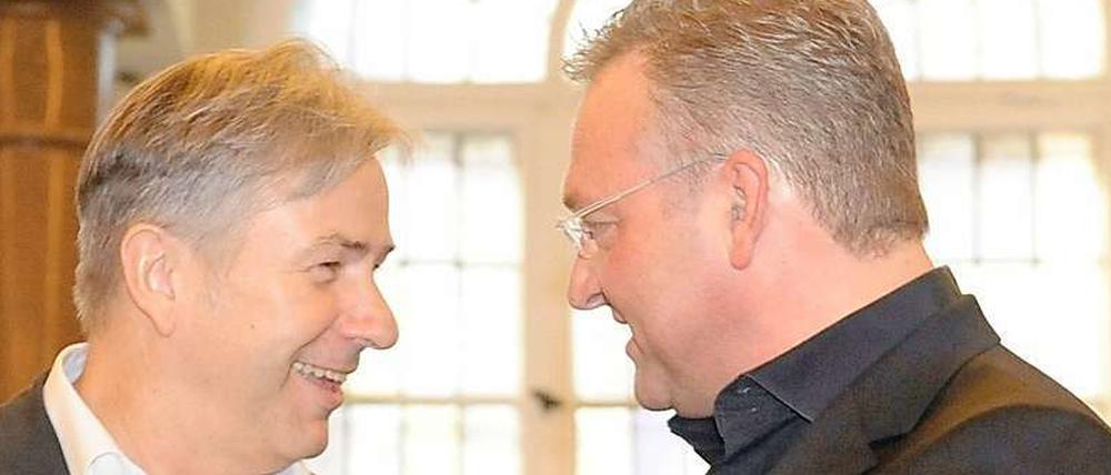 Vereint im Pragmatismus: Koalitionspartner Wowereit und Henkel.