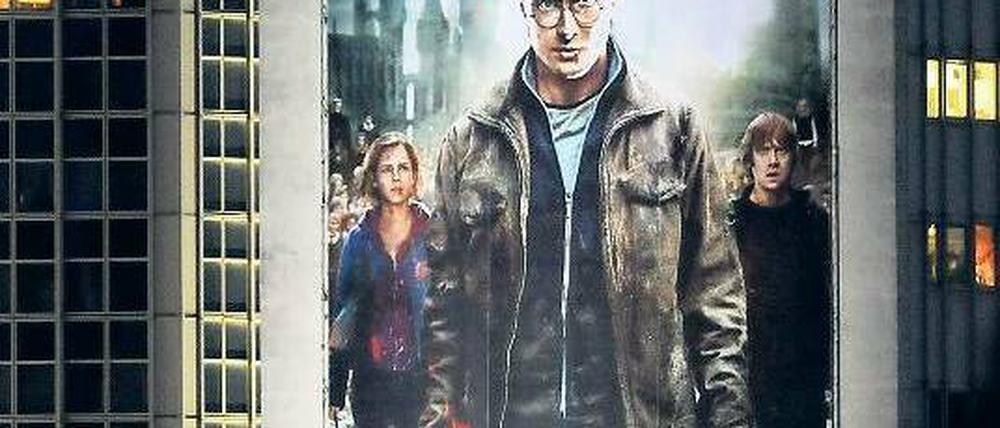 Kassen-Magnet. Nur: Wie übersetzt man Harry Potter ins Lateinische? Foto: dpa