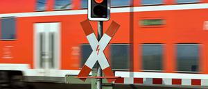 Mehrere Regionalbahnlinien können nicht wie geplant fahren. Fahrgäste müssen sich auf längere Fahrzeiten einstellen.